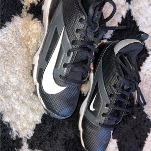 Nike Kids Black and White Sneakers